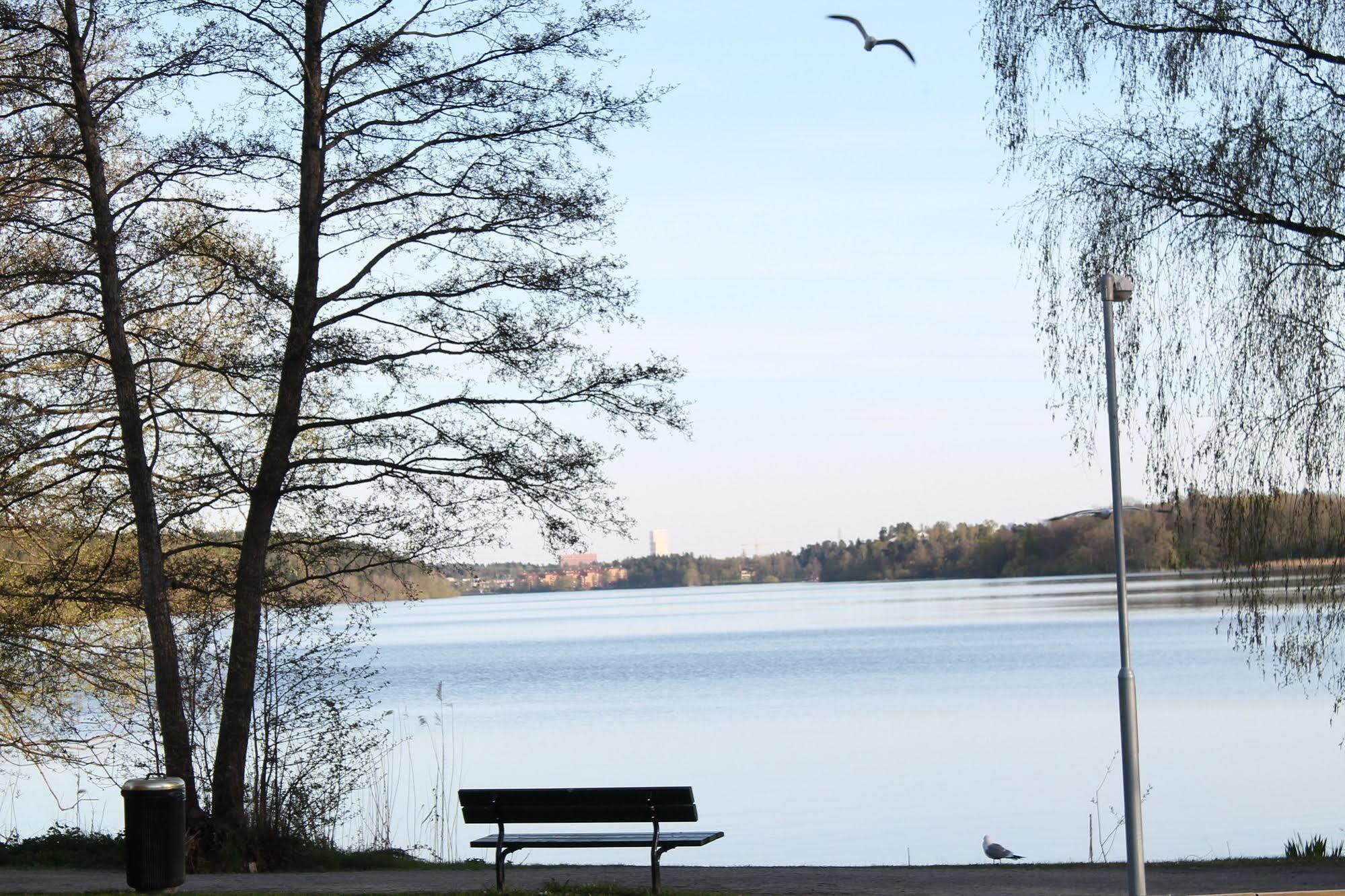 Hotell Sjoevillan Upplands-Väsby Kültér fotó